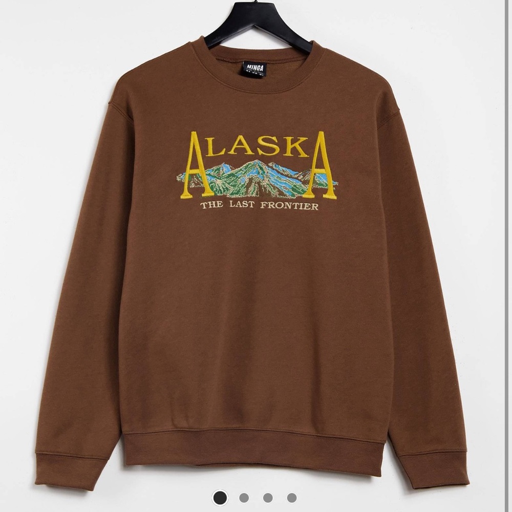 Minga London Oversized Alaska Graphic Sweatshirt (S)